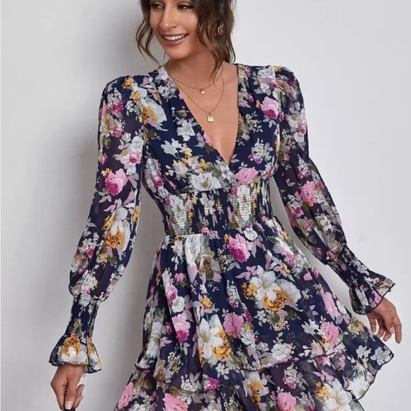 Leopard Print Ruffle Sleeve Dress - Picture 2 of 16